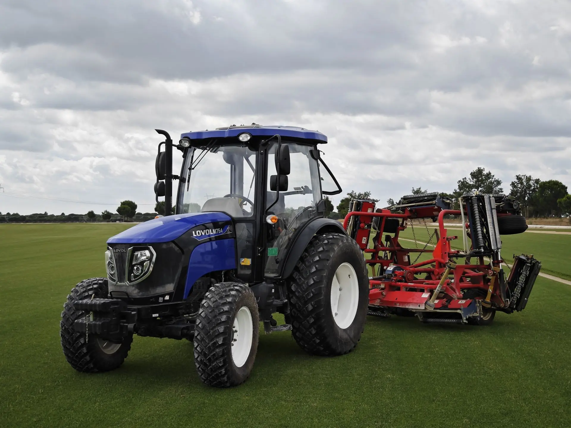 Tractor field operation images